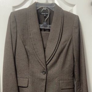 Gianni Bini suit set